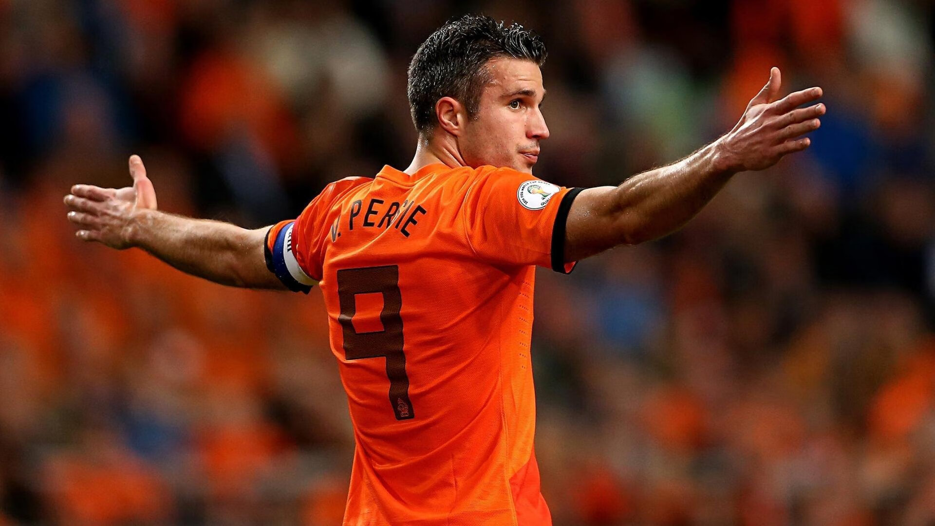 开云官网入口-2平8负！英超主帅下课，或成国足主帅新目标，曾带领海港夺冠，英超主教练名单