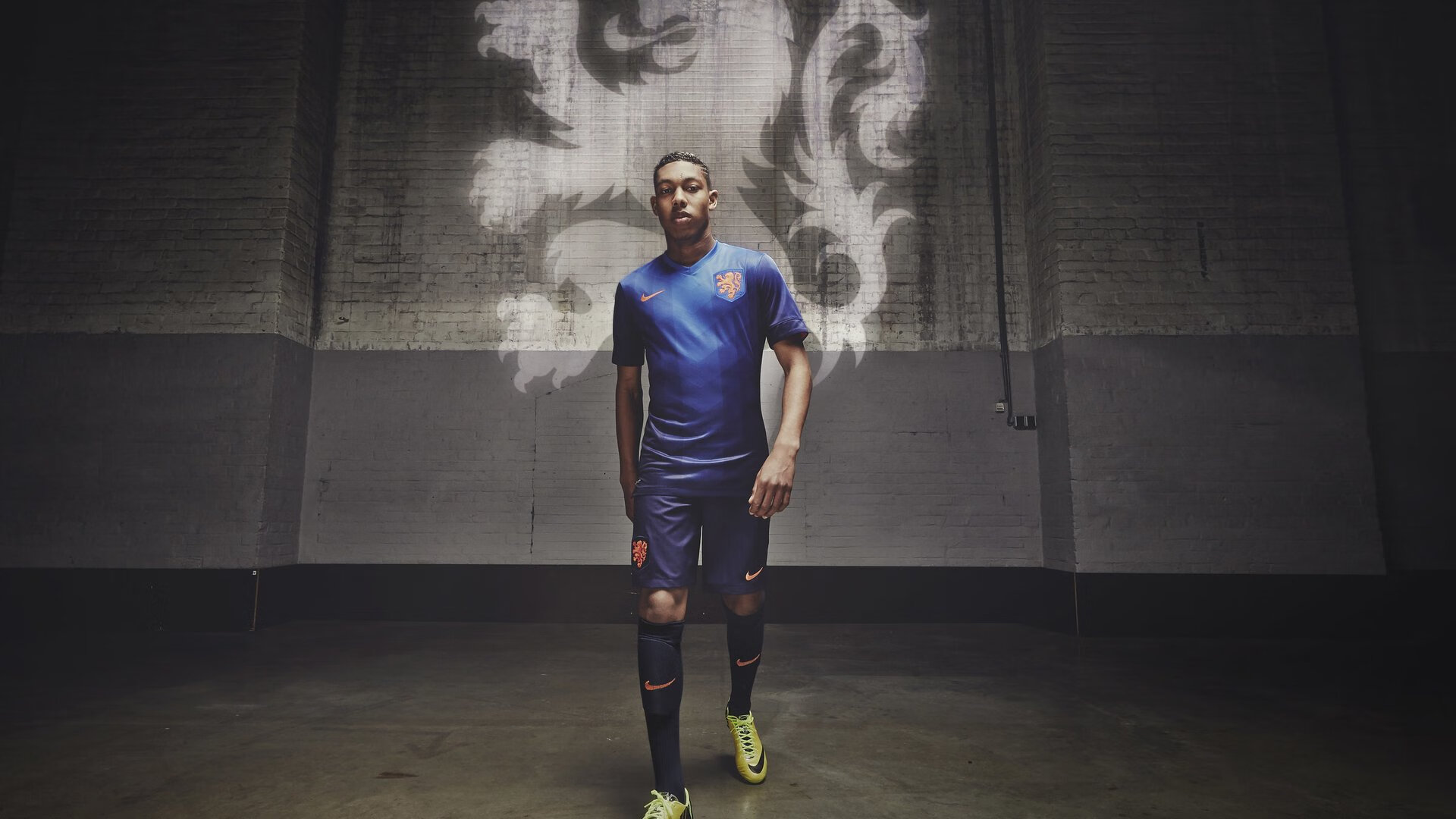 NBA最震撼扣篮，nba十大经典扣篮